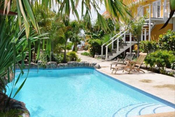 Scuba-lodge-suites 5.jpg